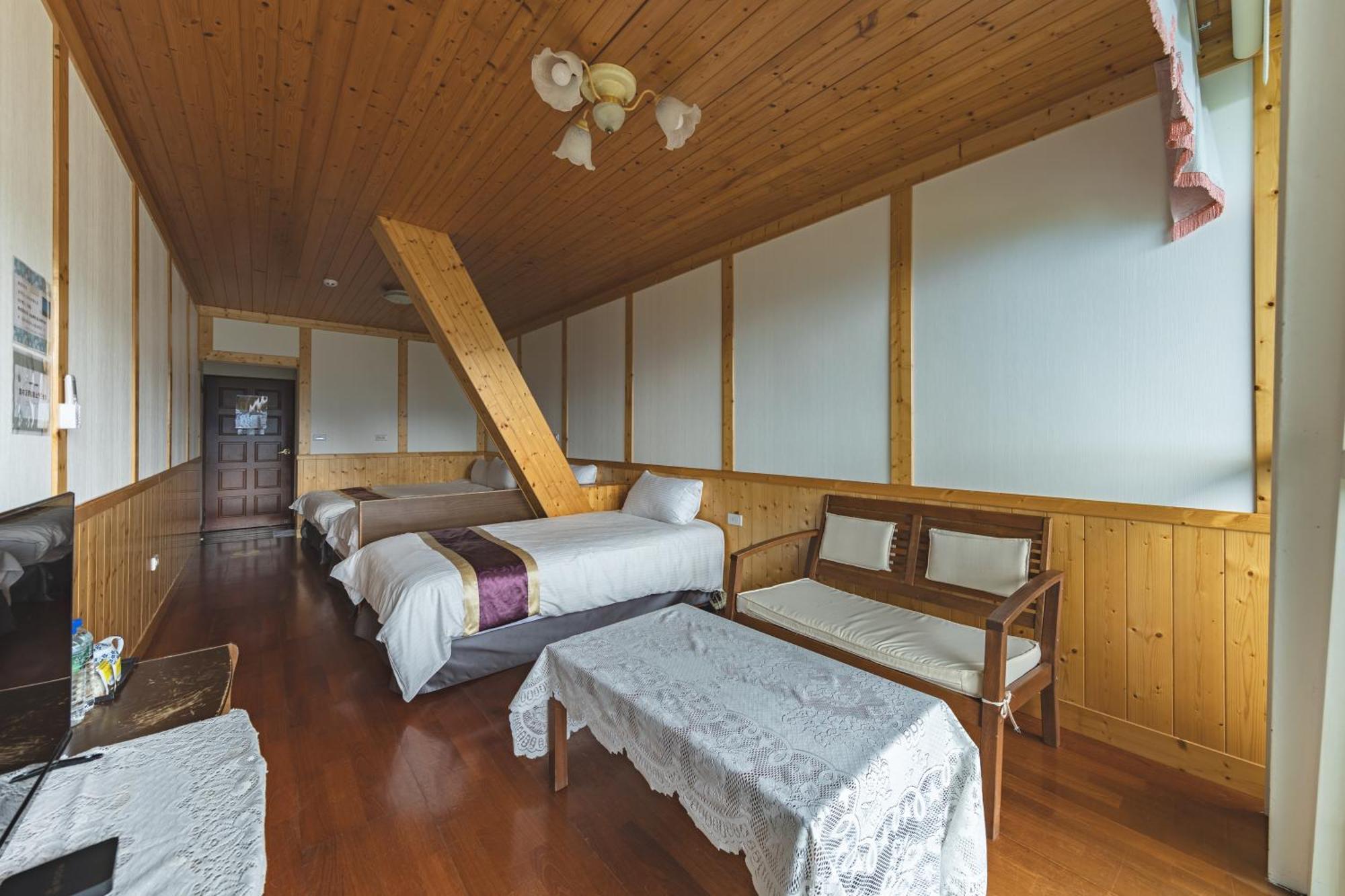 רן-איי Julie'S Garden, Cingjing - Fon Chin Homestay מראה חיצוני תמונה